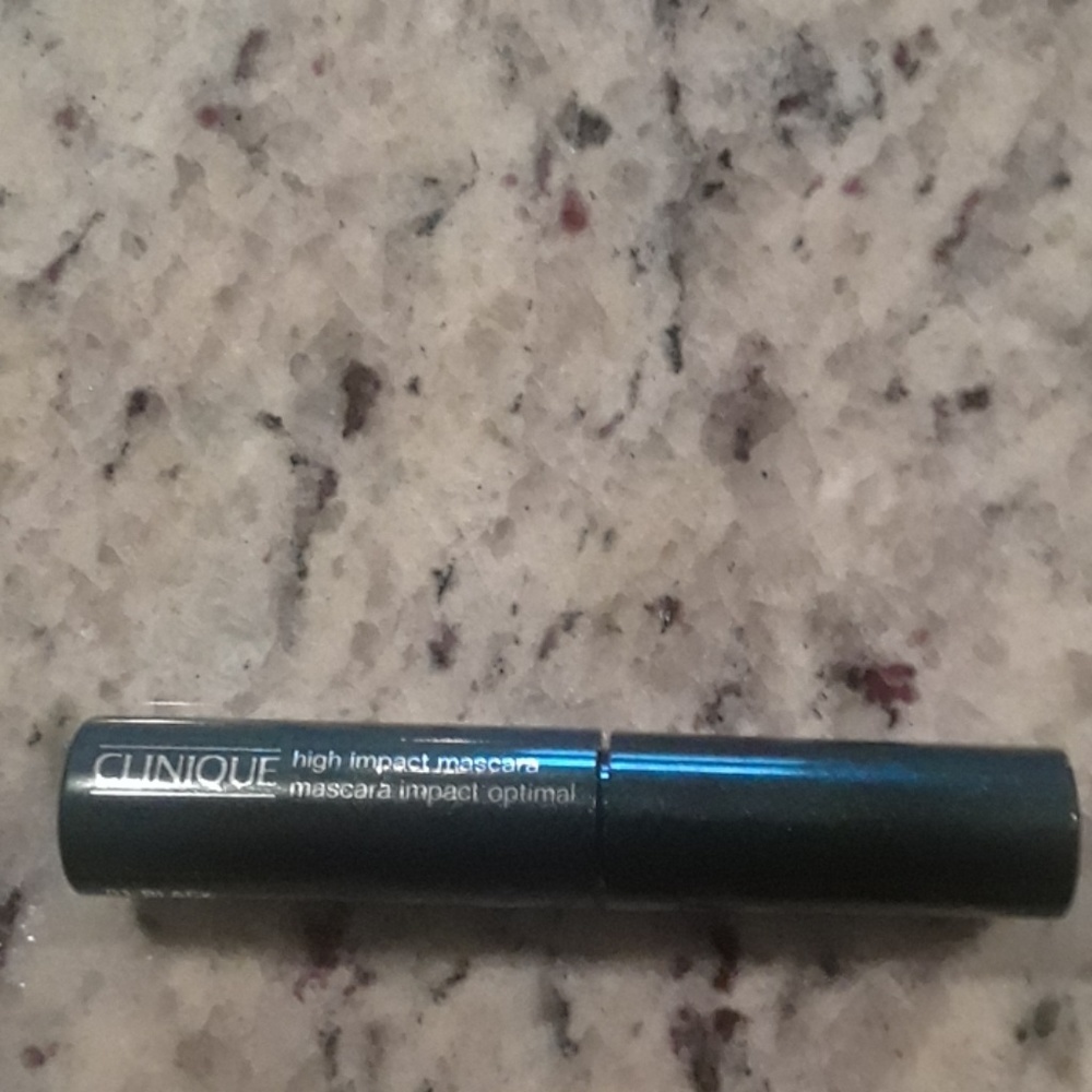 Clinique high impact mascara